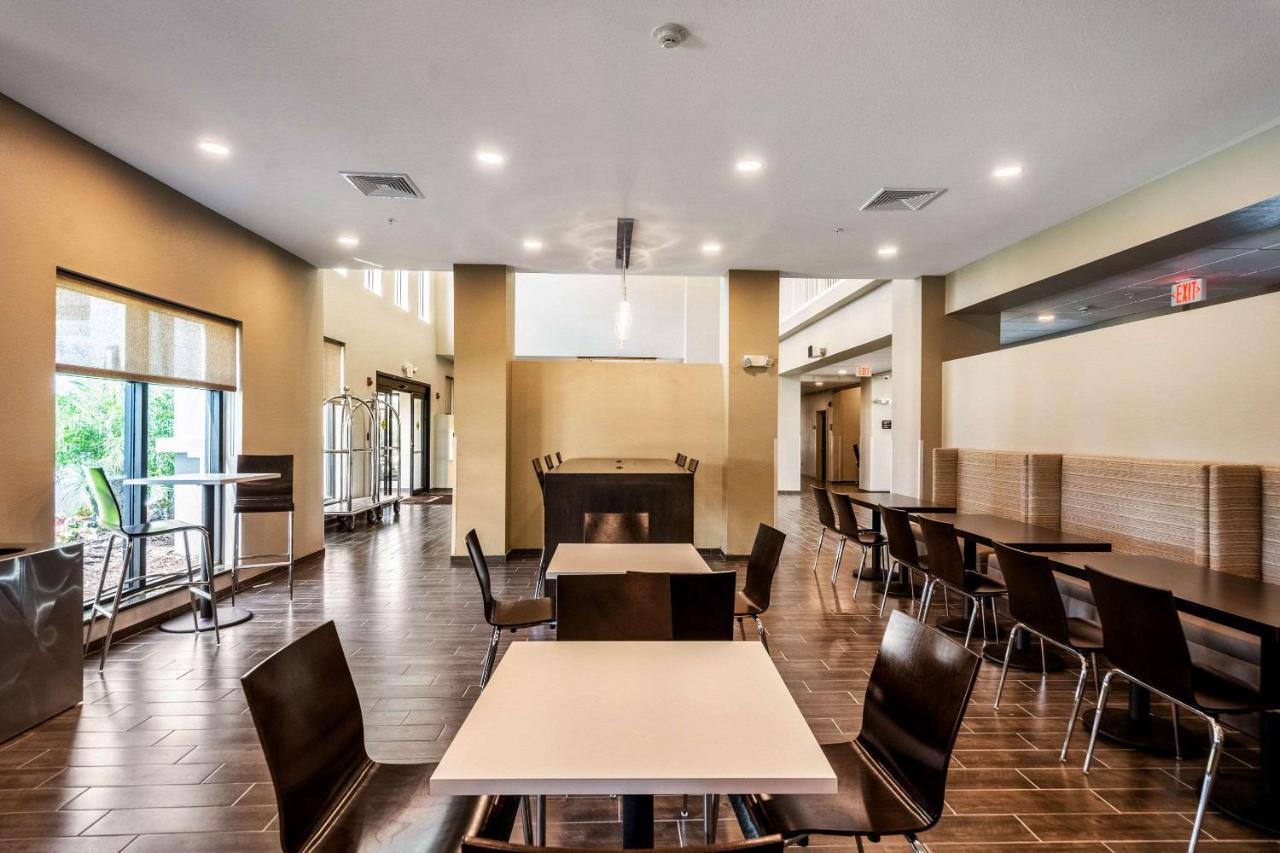 Mainstay Suites Sarasota I-75 Fruitville Buitenkant foto