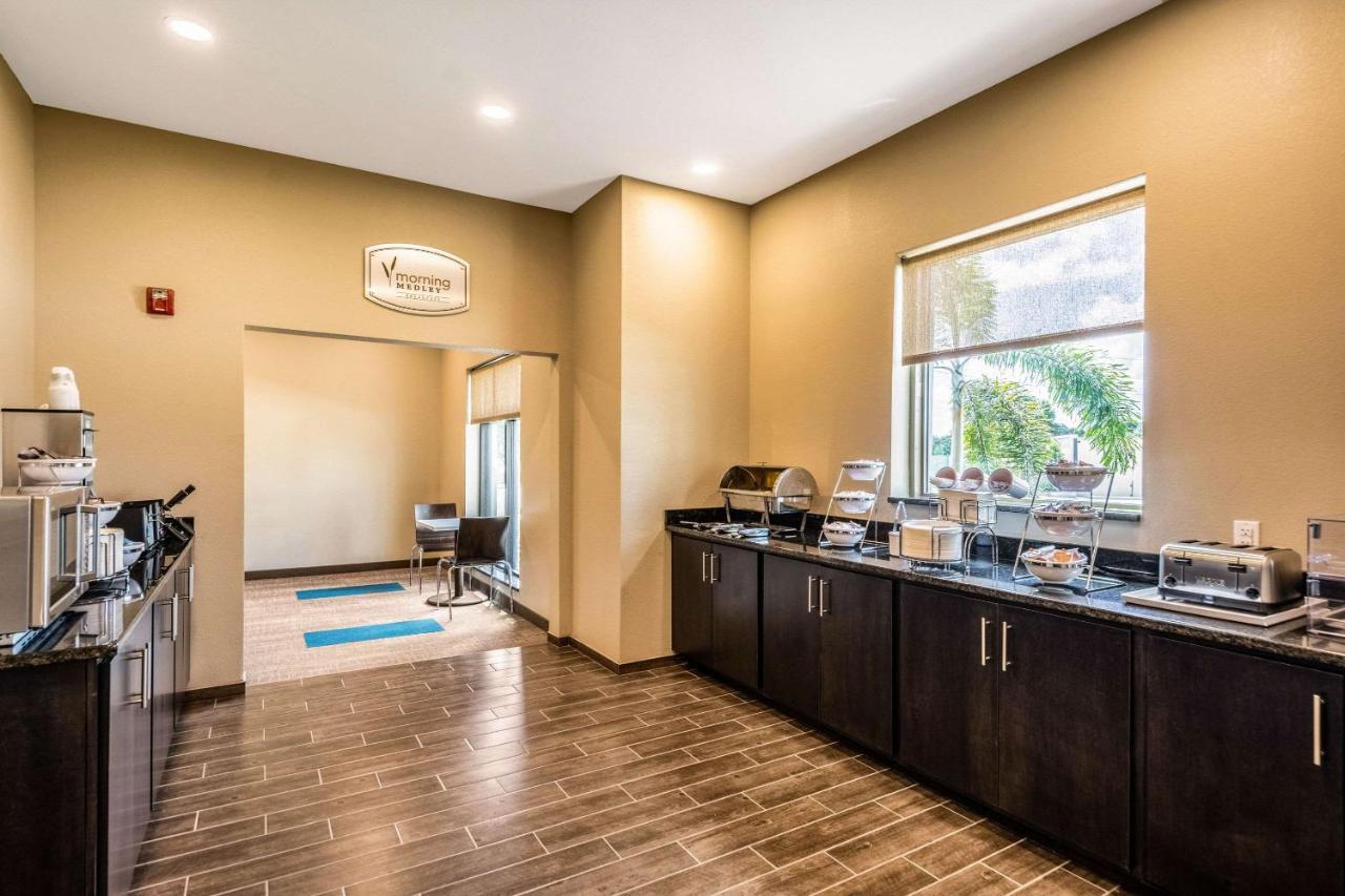 Mainstay Suites Sarasota I-75 Fruitville Buitenkant foto