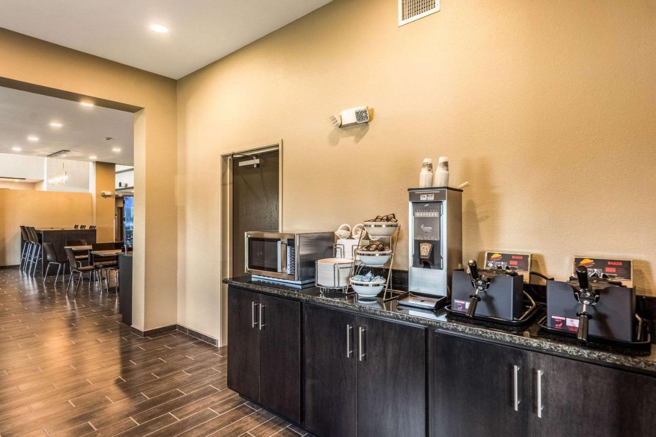 Mainstay Suites Sarasota I-75 Fruitville Buitenkant foto